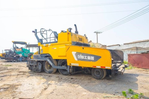 RP452L Wheeled Telescopic Paver